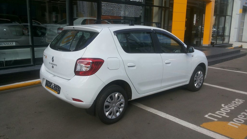 Четверть кузова задняя правая Renault Sandero 2 2013 хэтчбек 1.4 Бензин Черкассы