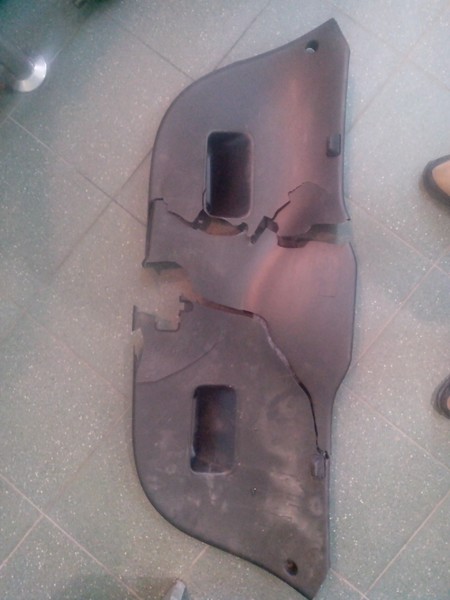 Карта дверей багажника Hyundai i30  2010 1.6 Бензин Хмельницкий