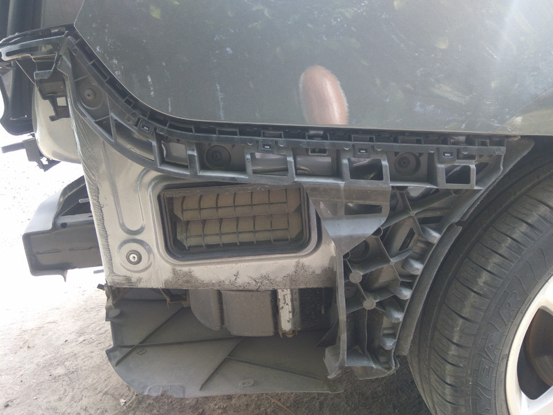 Кріплення заднього бампера ліве Volkswagen Jetta 6  2015 1.4 Бензин Запоріжжя