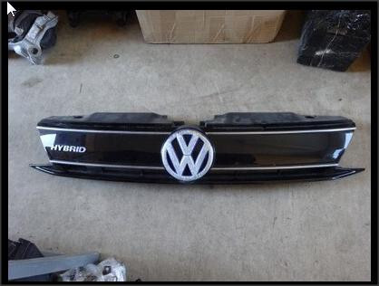Решетка радиатора hybrid Volkswagen Jetta 6  2016 хэтчбек 1.6 Гибрид Николаев