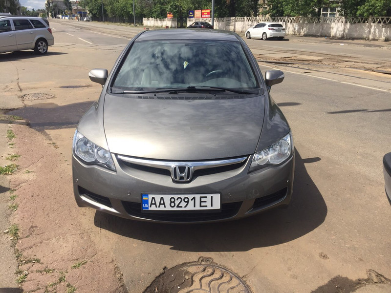 Задняя правая дверь в цвет Honda Civic 8  2008 1.8 Бензин Киев