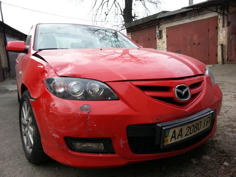 Бампер передний Mazda 3 sport 2007 г.  2.0 л бензин Киев