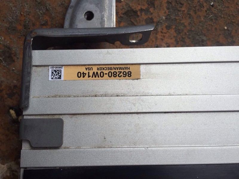 Усилитель звука Lexus GX 470 2004 г.  4.7 л бензин Киев