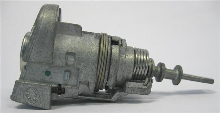 Личинка замку дверей Volkswagen Caddy 3  2005 універсал  Дизель Івано-Франківськ