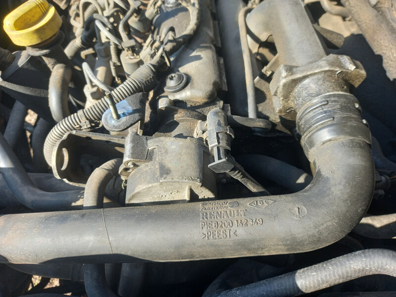 Патрубок воздуховода Renault Laguna 2  2004 универсал 1.9 Дизель Хмельницкий