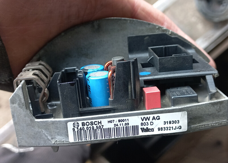 Реостат пічки 9622150680   Peugeot 406, Volkswagen Touran