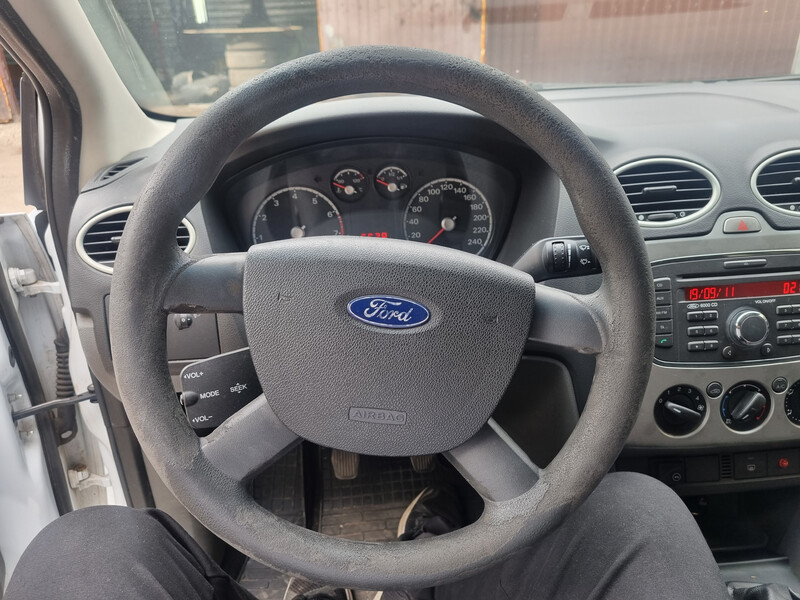 Руль живой 4 спицы Ford Focus  2010 1.6 Бензин Днепр