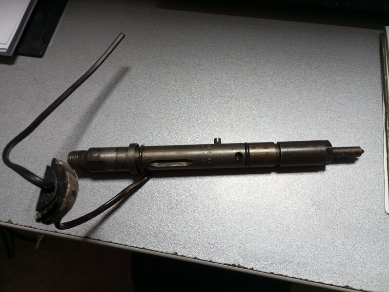 Паливна форсунка Audi A6 C5 універсал 2003 р.  2.5 л дизель Запоріжжя