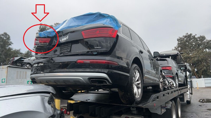 Фонарь задний Audi Q7 2018 г.  2.0 л бензин Киев