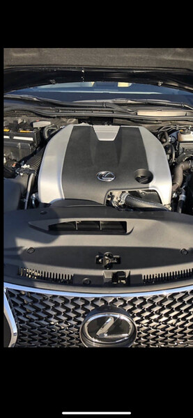 Кришка двигуна Lexus IS 2017 г.  3.5 л бензин Ровно