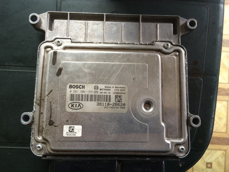 Эбу Kia Cee`d  2008 хэтчбек 1.6 Бензин Одесса