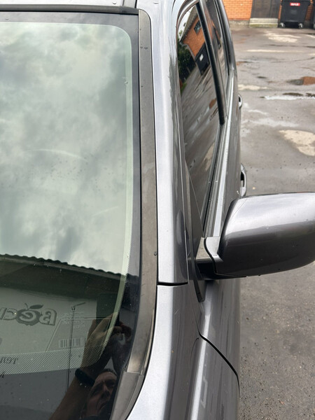 Молдинг лобового стекла Honda Pilot  2014 3.5 Бензин Ратно
