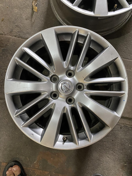 Колпачек литого диска Nissan Teana  2008 2.5 Бензин 