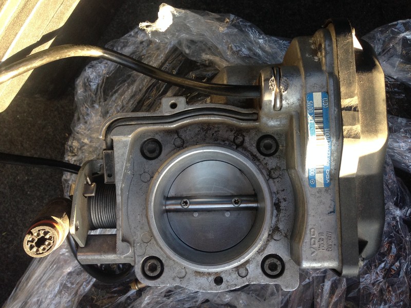 Дроссельная заслонка 408.227/121/001   Mercedes C-Class, Mercedes E-Class