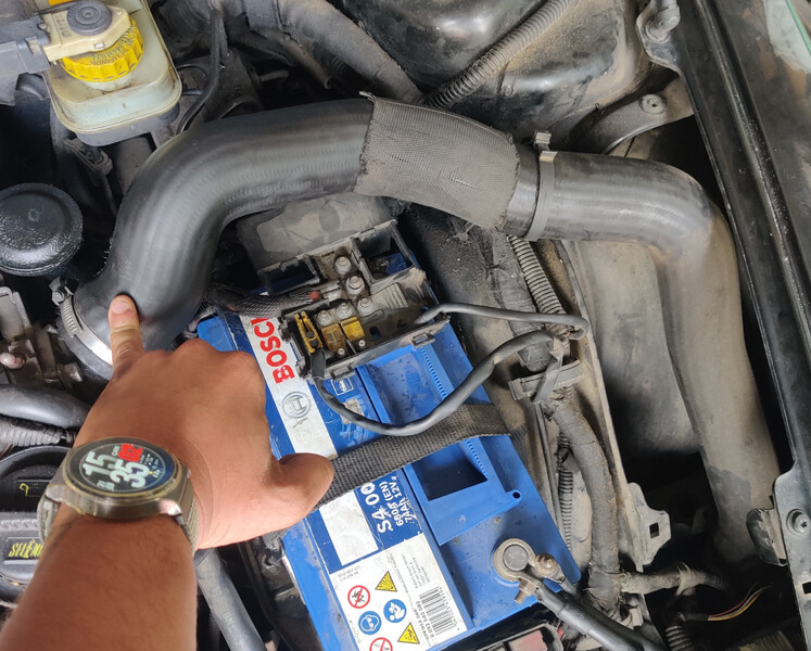 Патрубок турбины Alfa Romeo 156  2004 1.9 Бензин Киев