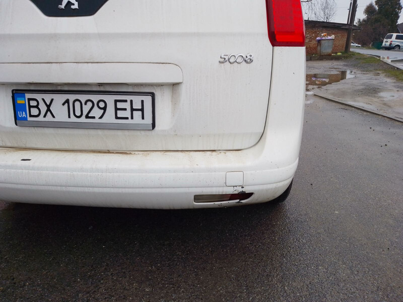 Габарит заднего бампера Peugeot 5008  2012 1.6 Бензин 