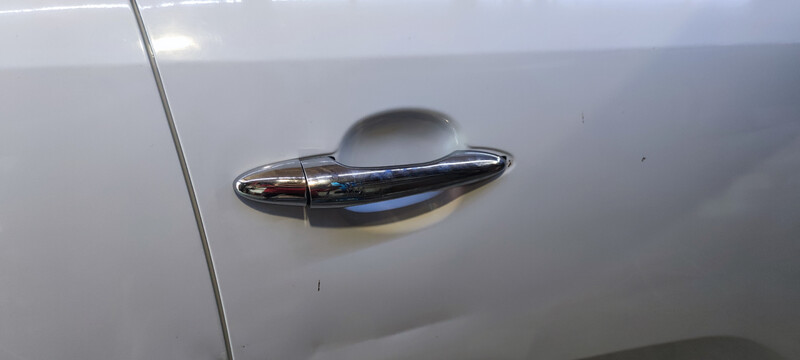 Ручка передней правой двери Kia Sportage 3  2011 купе 2.0 Бензин Николаев