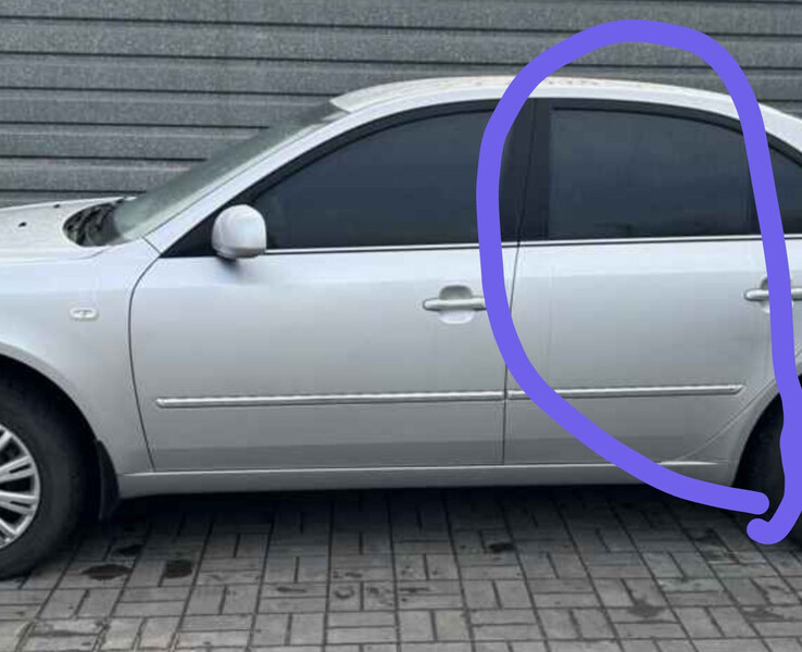 Двери задние левые голые Hyundai Sonata 4  2003 2.0 Бензин 