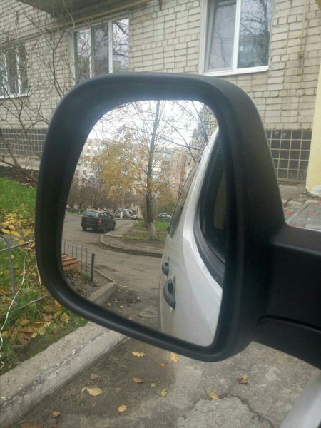 Зеркало Peugeot Partner  2014 1.6 Дизель 