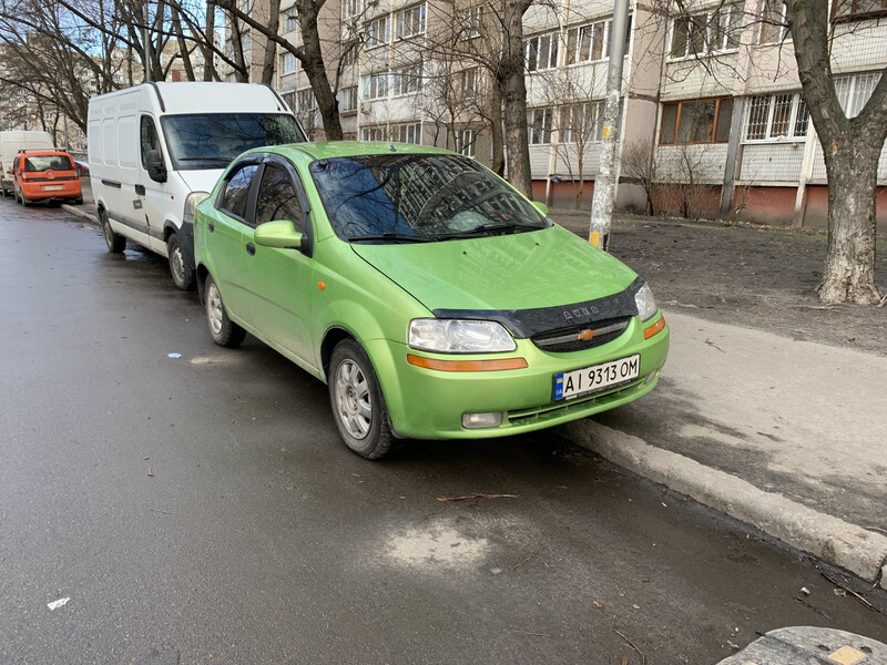 Ковер пола багажника Chevrolet Aveo  2005 1.5 Бензин 