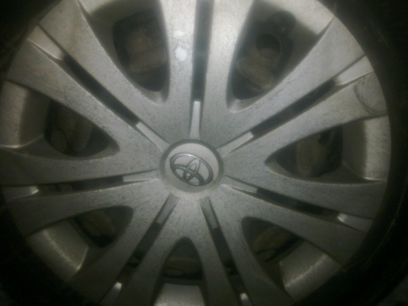 Колпак R16 Toyota Corolla E150 2011 г.  Кривой Рог