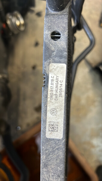 Радиатор АКПП Volkswagen Tiguan  2014 2.0 Бензин Житомир