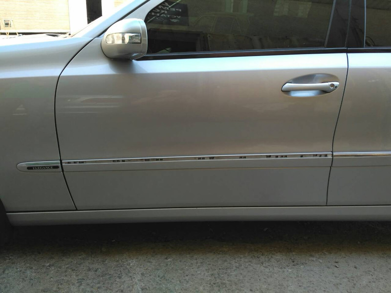 Молдинг двери Mercedes E-Class 2003 г.  3.2 л бензин Одесса