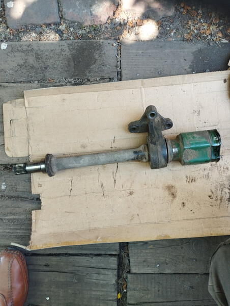 ШРУС правый Mazda Premacy 2004 г.  1.8 л бензин Рава-Русская