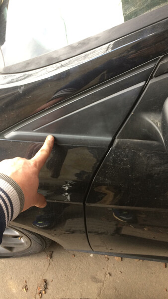 Треугольник Ford Focus 3 2013 г.  2.0 л бензин Винница