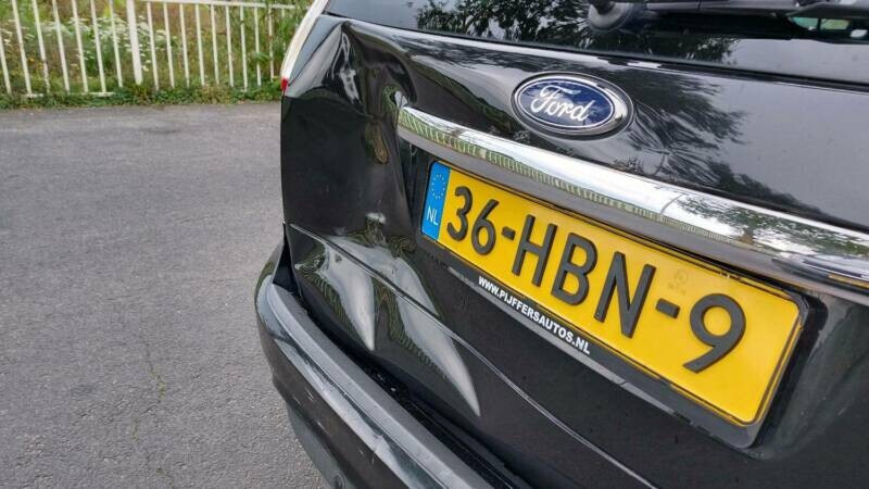 Задняя ляда Ford Focus 2 универсал 2008 г.  1.8 л бензин Луцк