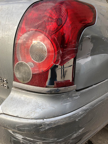 Фонарь задний Toyota Avensis  2008 универсал 2.2 Дизель Луцк