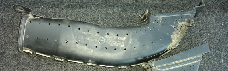 Воздухозаборник Ford Escape 2018 г.  1.5 л бензин Ровно