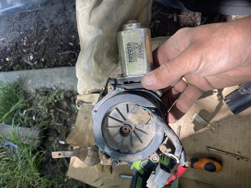 Антенна 86309-60091   Toyota Land Cruiser