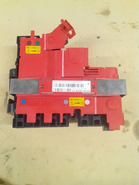 Токораспределитель BMW X3 F25 2013 г.  2.0 л дизель Ровно