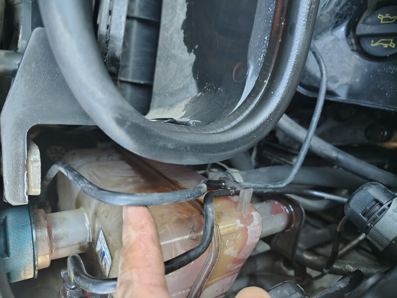 Трубка системы охлаждения Peugeot Boxer  2016 22.0 Дизель Боярка