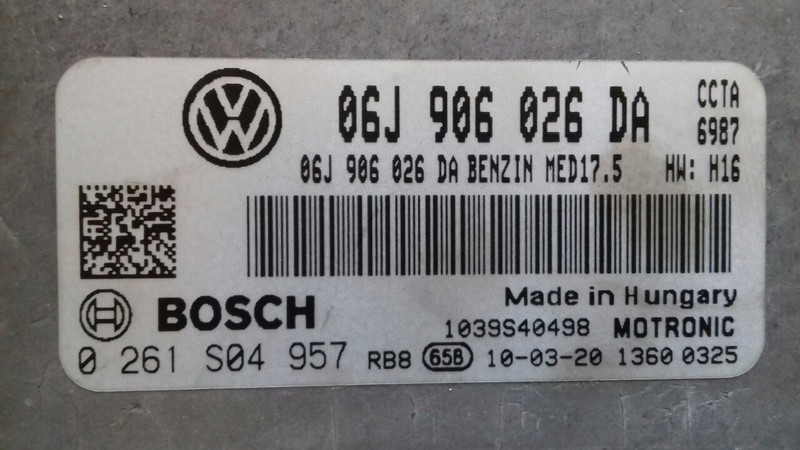 Электронный блок управления двигателем 06J906026DA   Volkswagen Passat CC