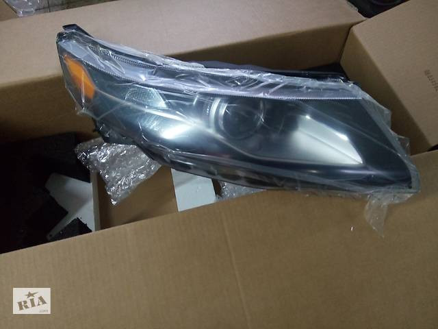 Фара права Chevrolet Volt  2013 хетчбек 1.4 Гибрид 