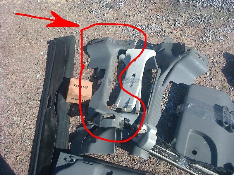 Порог пластик Opel Combo  2009 1.3 Дизель Винница