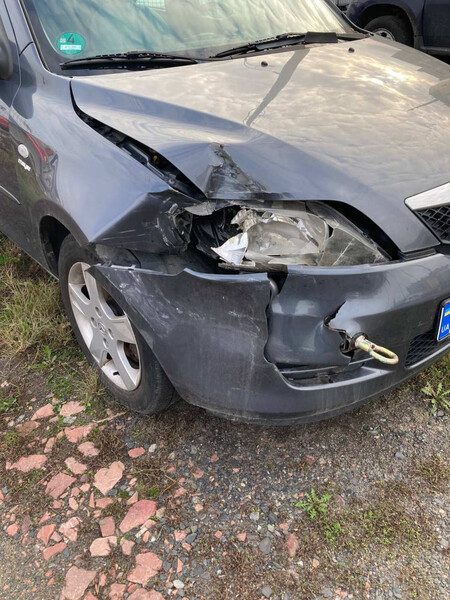 Капот Mazda 2 хэтчбек 2006 г.  1.5 л бензин Киев