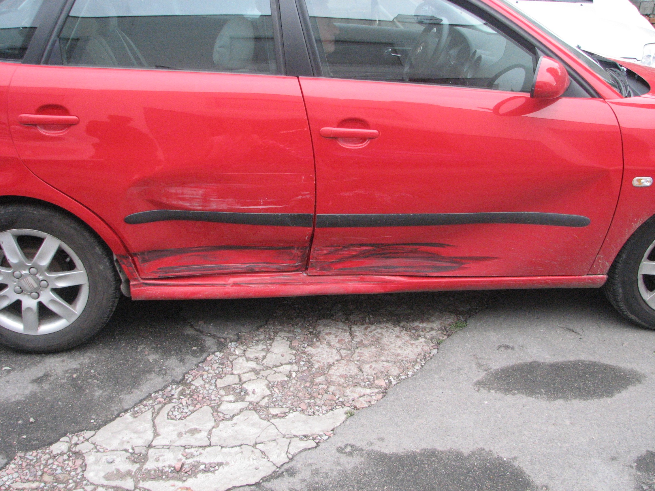 Порог правый Seat Ibiza 3  2006  Бензин Киев