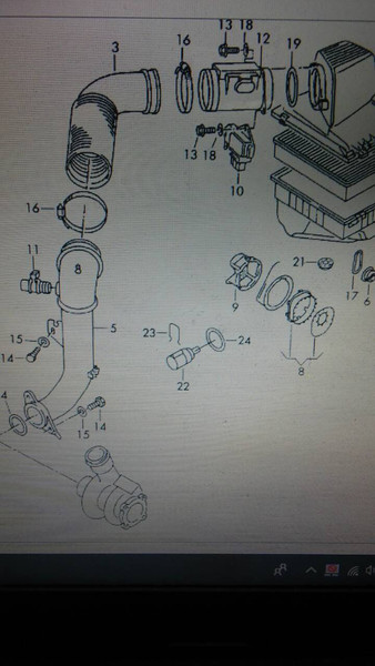 Патрубок турбокомпресора 1H0129654Q   Volkswagen Golf