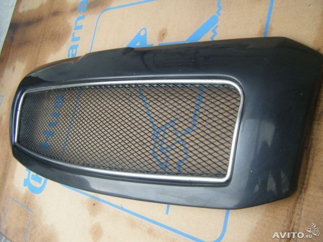 Решетка радиатора Skoda Superb 2006 г.  2.0 л бензин Полтава
