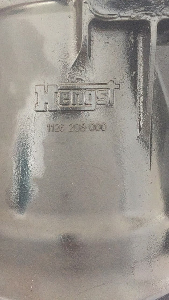 Корпус топливного фильтра 1126 208 000   Opel Astra