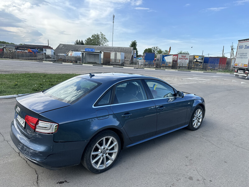Задня фара або скло на фару Audi A4  2015 2.0 Бензин Львов