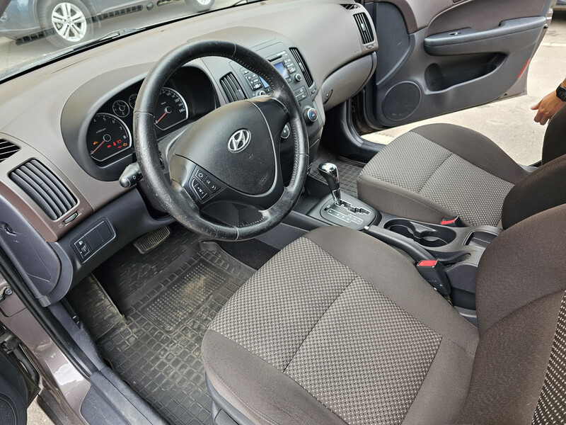 Руль Hyundai i30 универсал 2012 г.  1.6 л бензин Киев