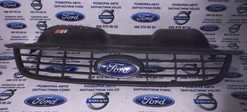 Решетка радиатора Ford Focus 2 универсал 2008 г.  1.6 л дизель Кривой Рог