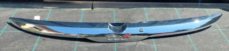 Хром накладка кришки багажника в зборі (хром, безключовий доступ) Fiat 500X  2015 Киев