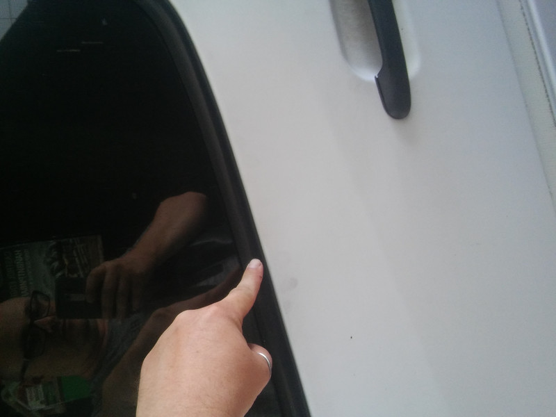 Молдинг Volkswagen Polo  2017 1.6 Бензин Киев