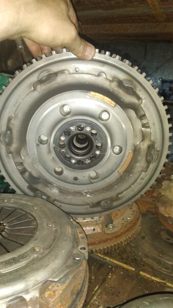 Маховик та щеплення диск, корзина Nissan X-Trail T30  2002 2.2 Дизель Луцк