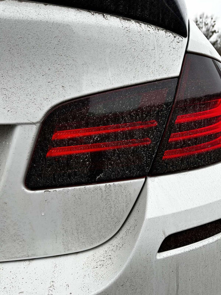 Фонарь задний внутренний правый BMW 5 Series  2015 3.0 Бензин Киев